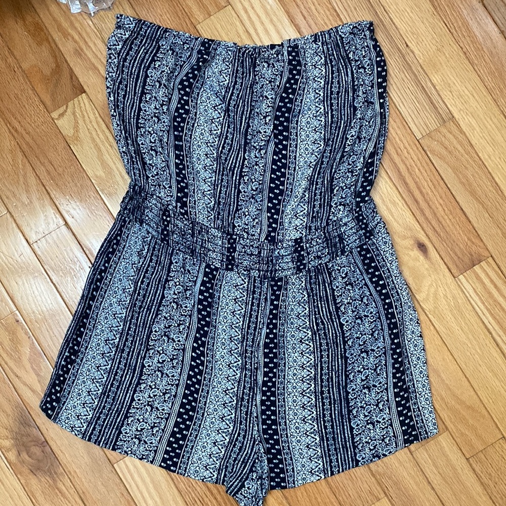 Forever 21 Strapless Romper